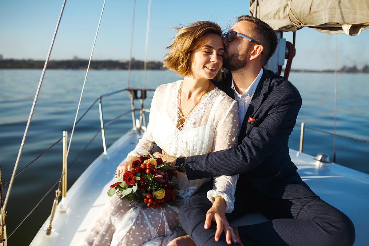 beautiful-wedding-couple-on-yacht-at-wedding-day-o-2023-11-27-04-51-15-utc